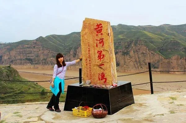 自驾游攻略：虎跳峡、郑州5天国内游、呼和浩特老牛湾之旅